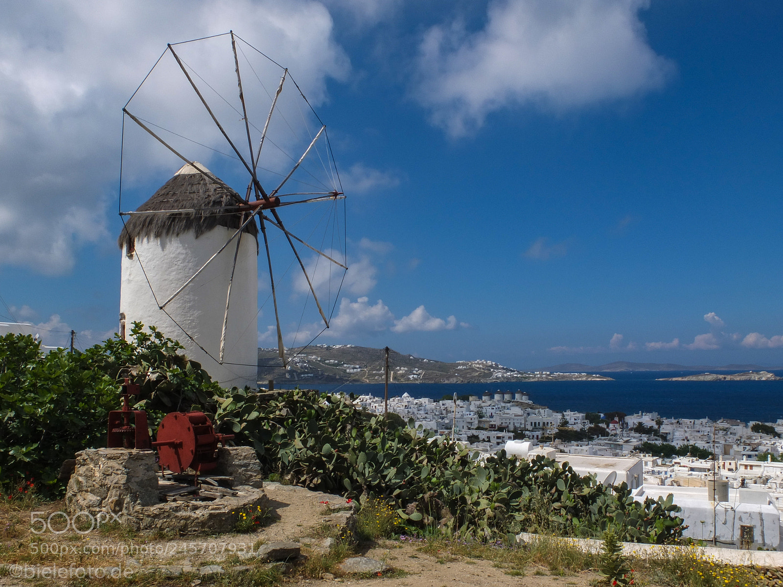 Fujifilm X10 sample photo. Mykonos, greece photography