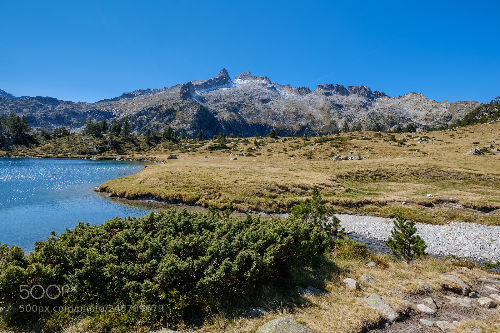 Fujifilm X-T2 sample photo. Lake in the pyrenees photography