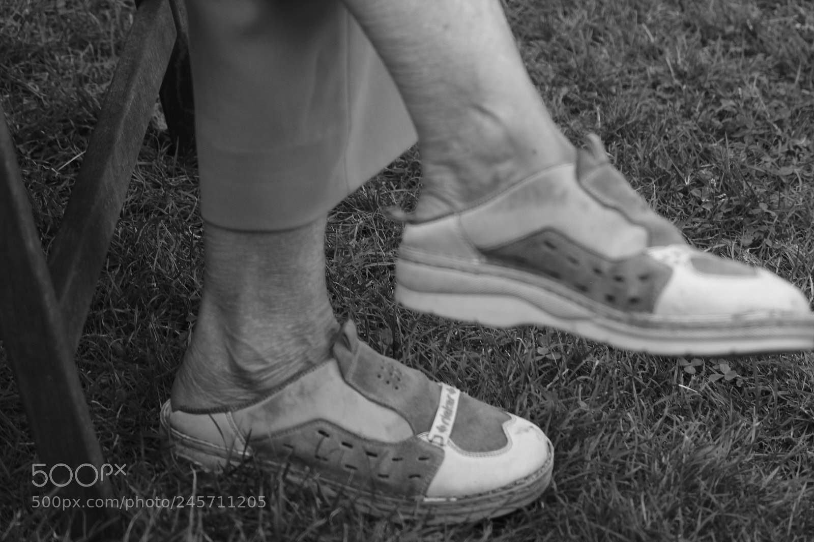Canon EOS 600D (Rebel EOS T3i / EOS Kiss X5) sample photo. Grandma photography