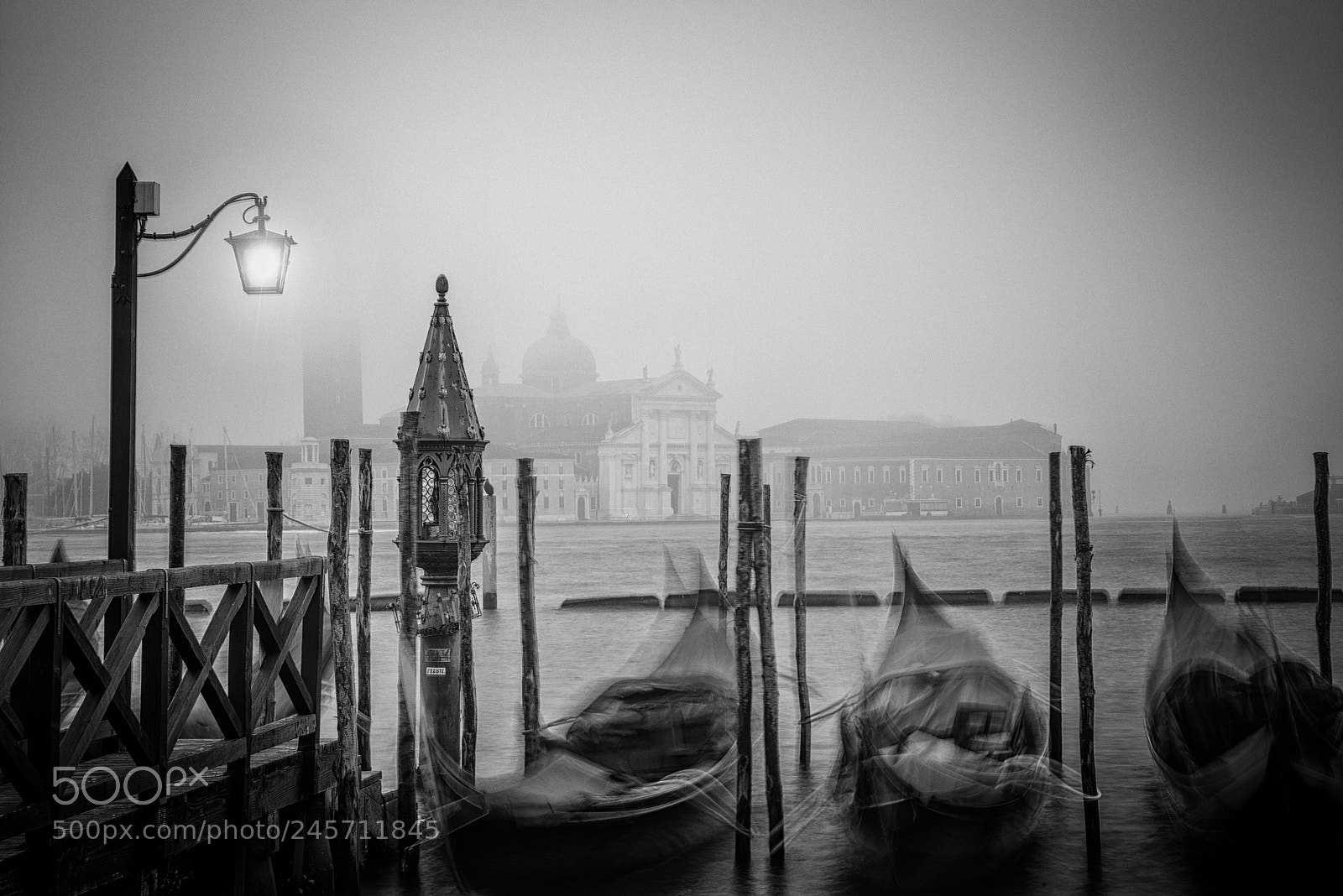 Nikon D800 sample photo. Venezia gondolas take two photography
