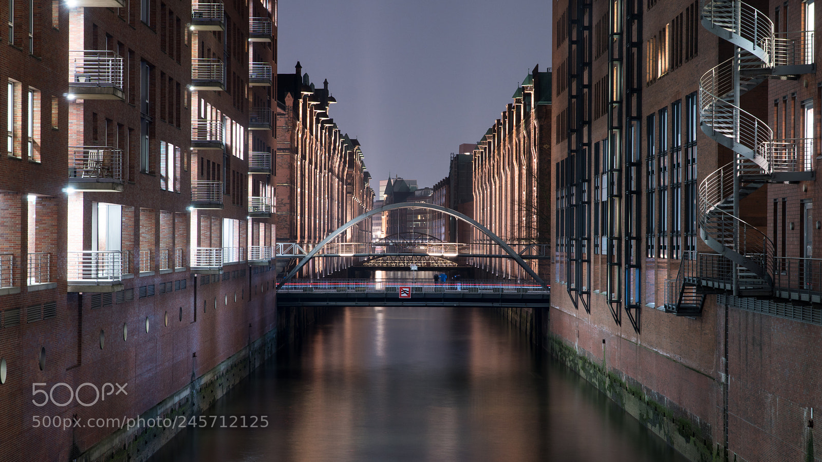 Sony a6500 sample photo. Hamburg hafencity photography