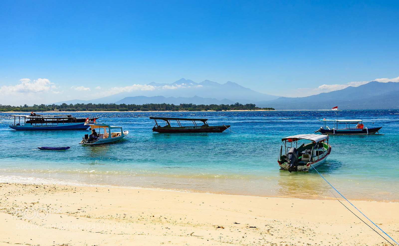 Nikon D600 sample photo. Small boats near a photography