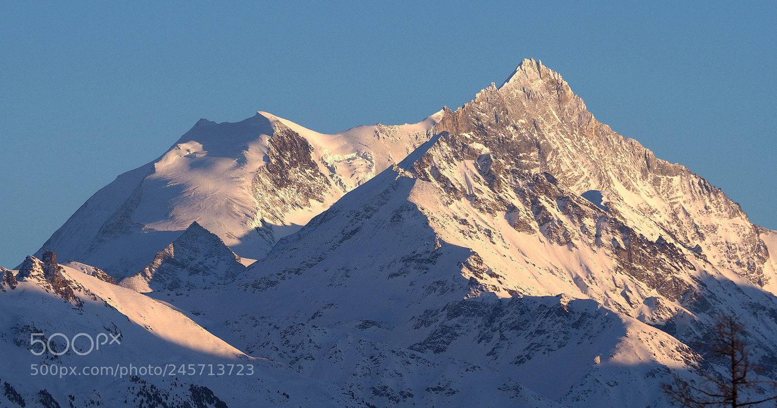 Olympus OM-D E-M1 Mark II sample photo. Bishorn & weisshorn photography