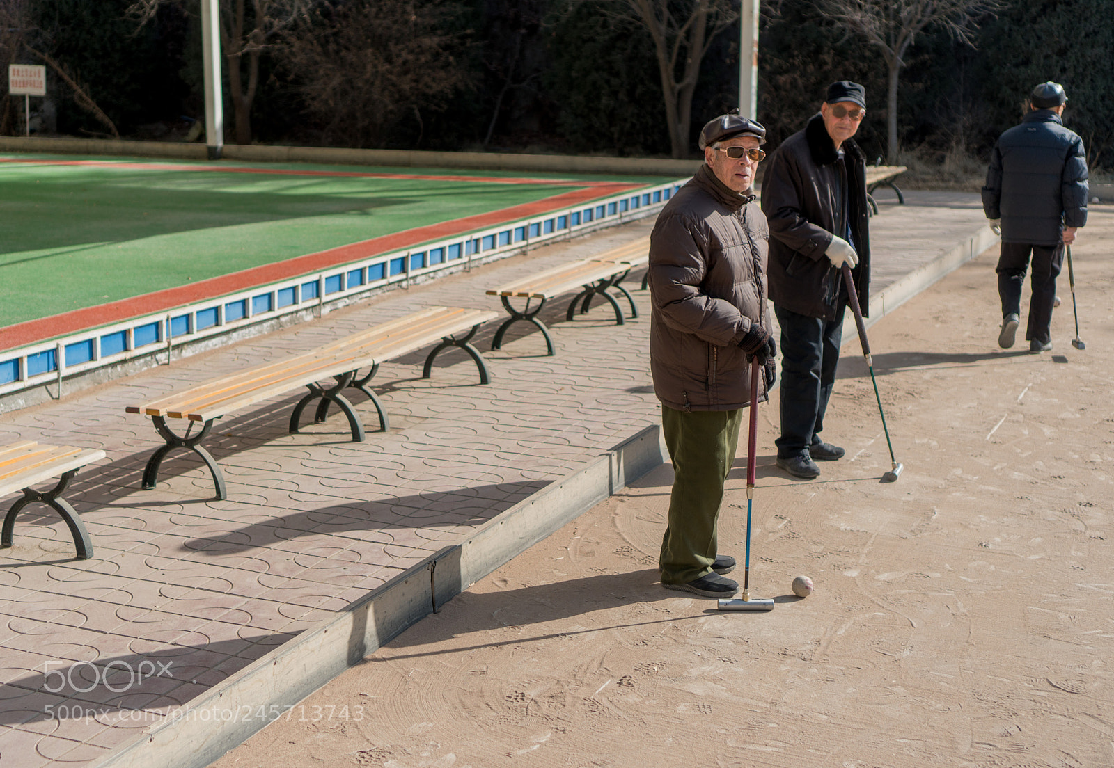 Sony a6300 sample photo. Elderly playing gateball photography