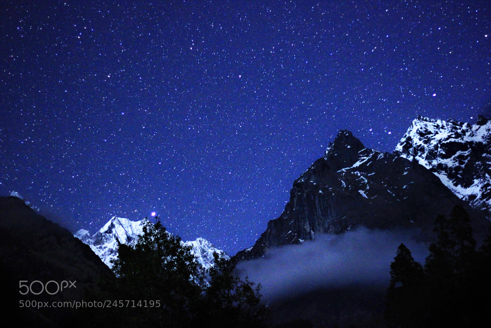 Canon EOS 550D (EOS Rebel T2i / EOS Kiss X4) sample photo. Night skies, himalayas photography
