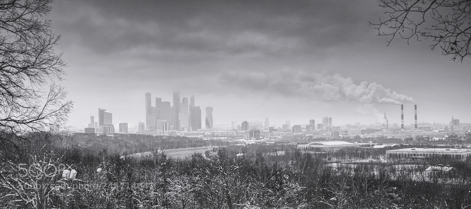 Panasonic Lumix DC-G9 sample photo. Moscow urban photography