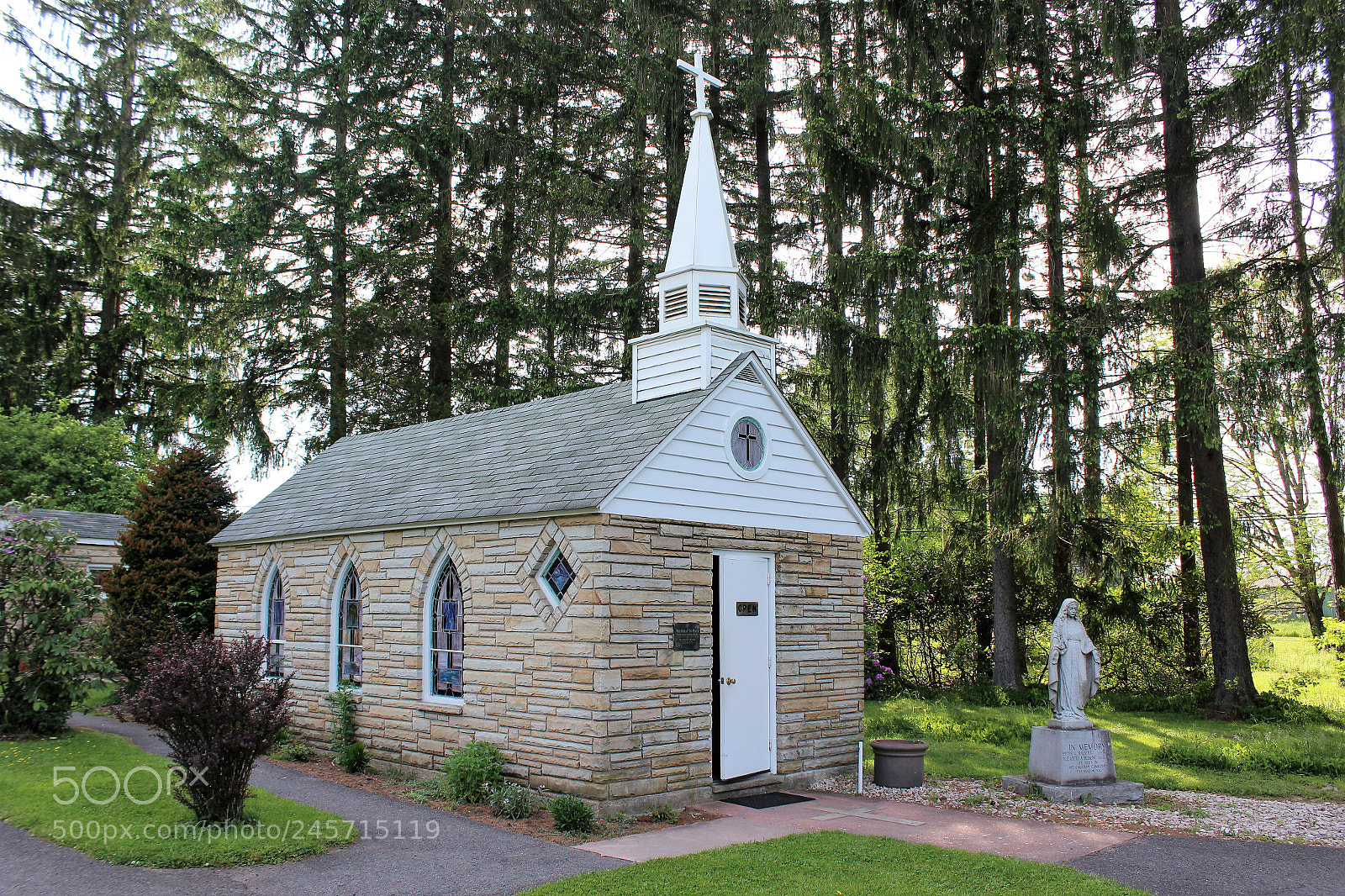 Canon EOS 1200D (EOS Rebel T5 / EOS Kiss X70 / EOS Hi) sample photo. Small church photography