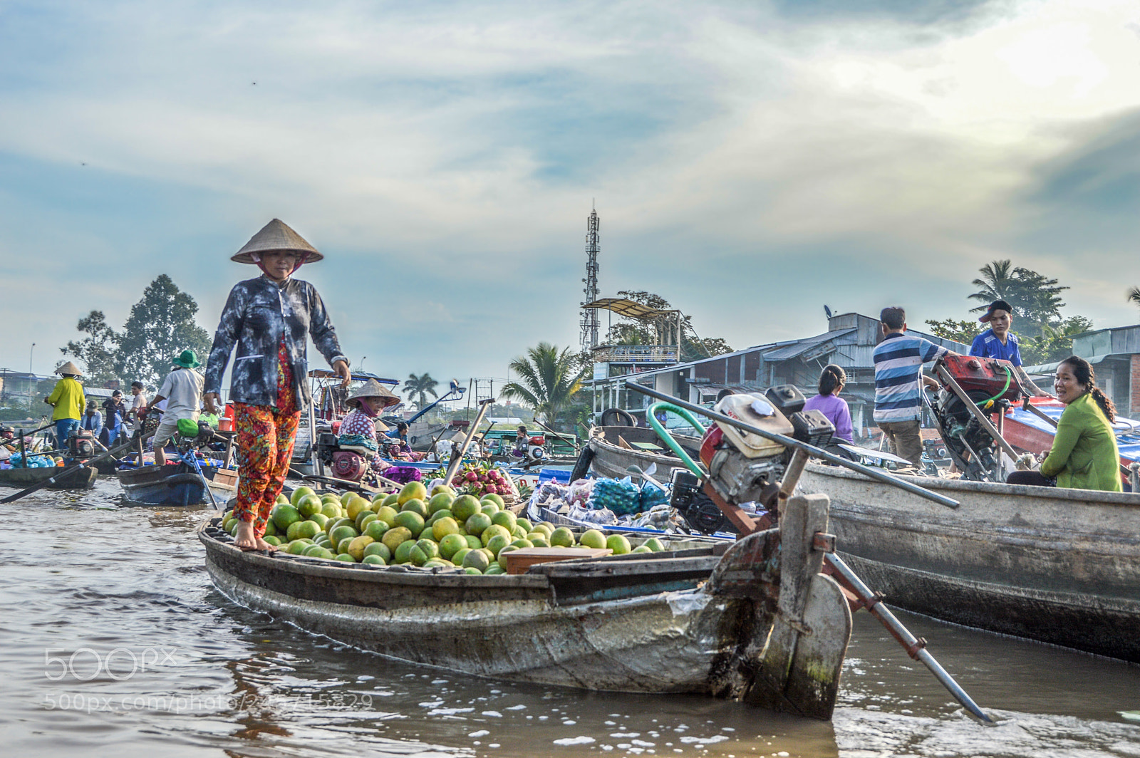Nikon D3200 sample photo. Floating markets.mekong photography