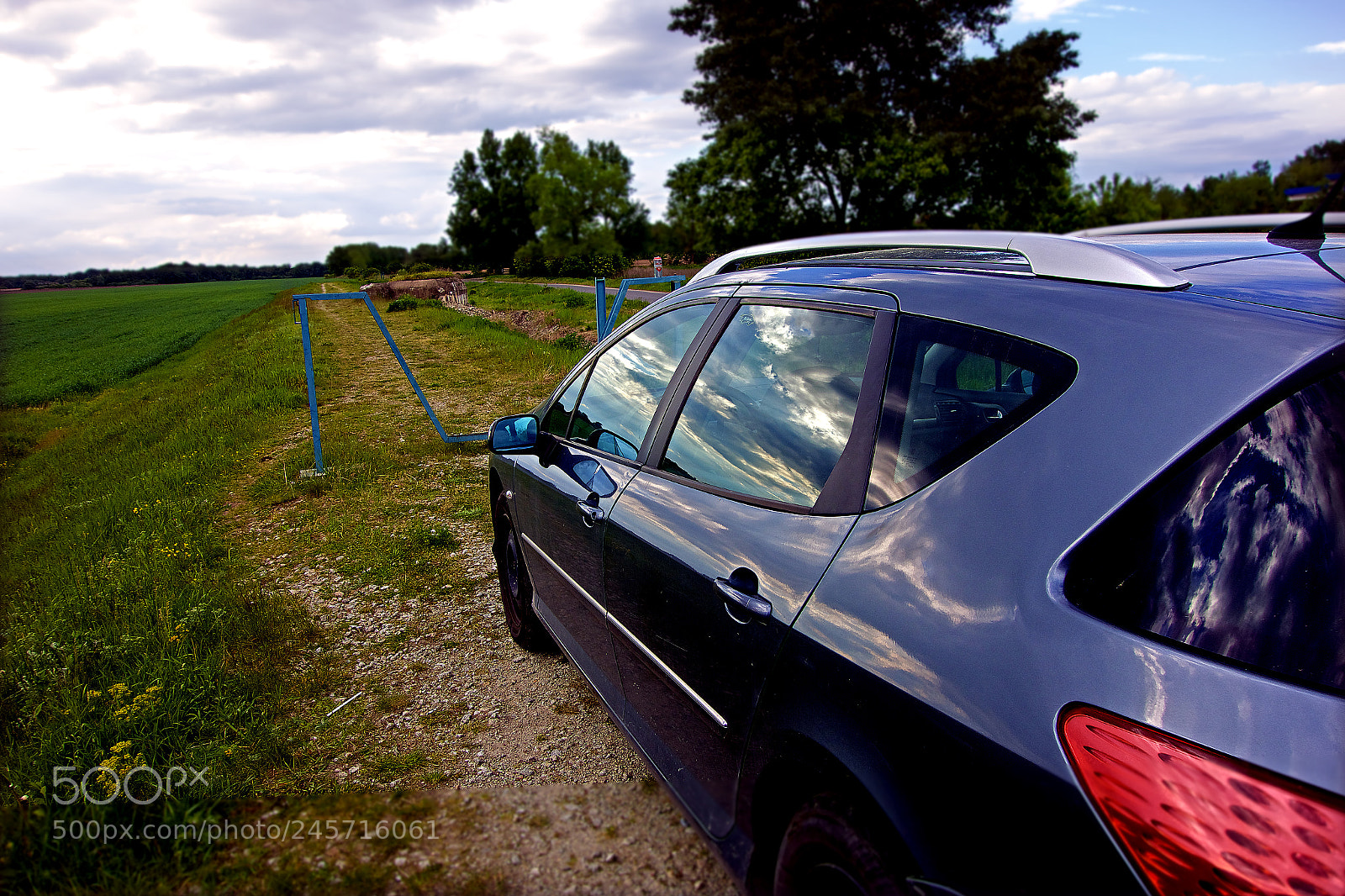 Sony Cyber-shot DSC-RX100 sample photo. End of the road photography