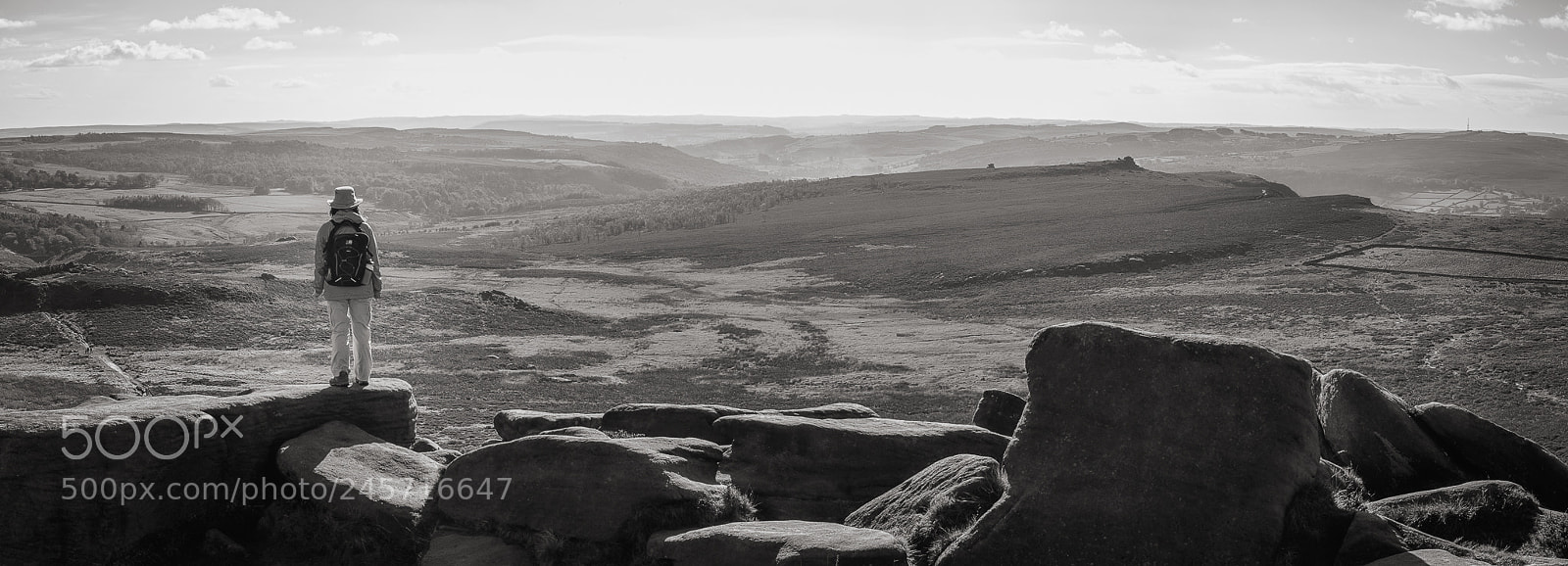 Fujifilm X-T1 sample photo. Looking over the peak photography