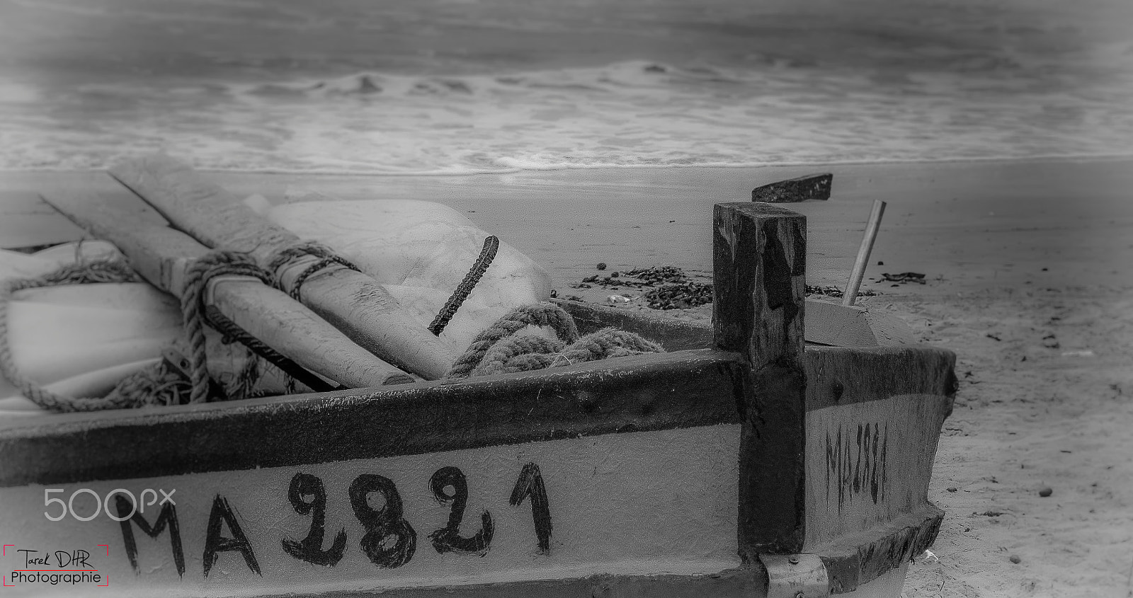Canon PowerShot SX600 HS sample photo. Waiting for the fisherman photography