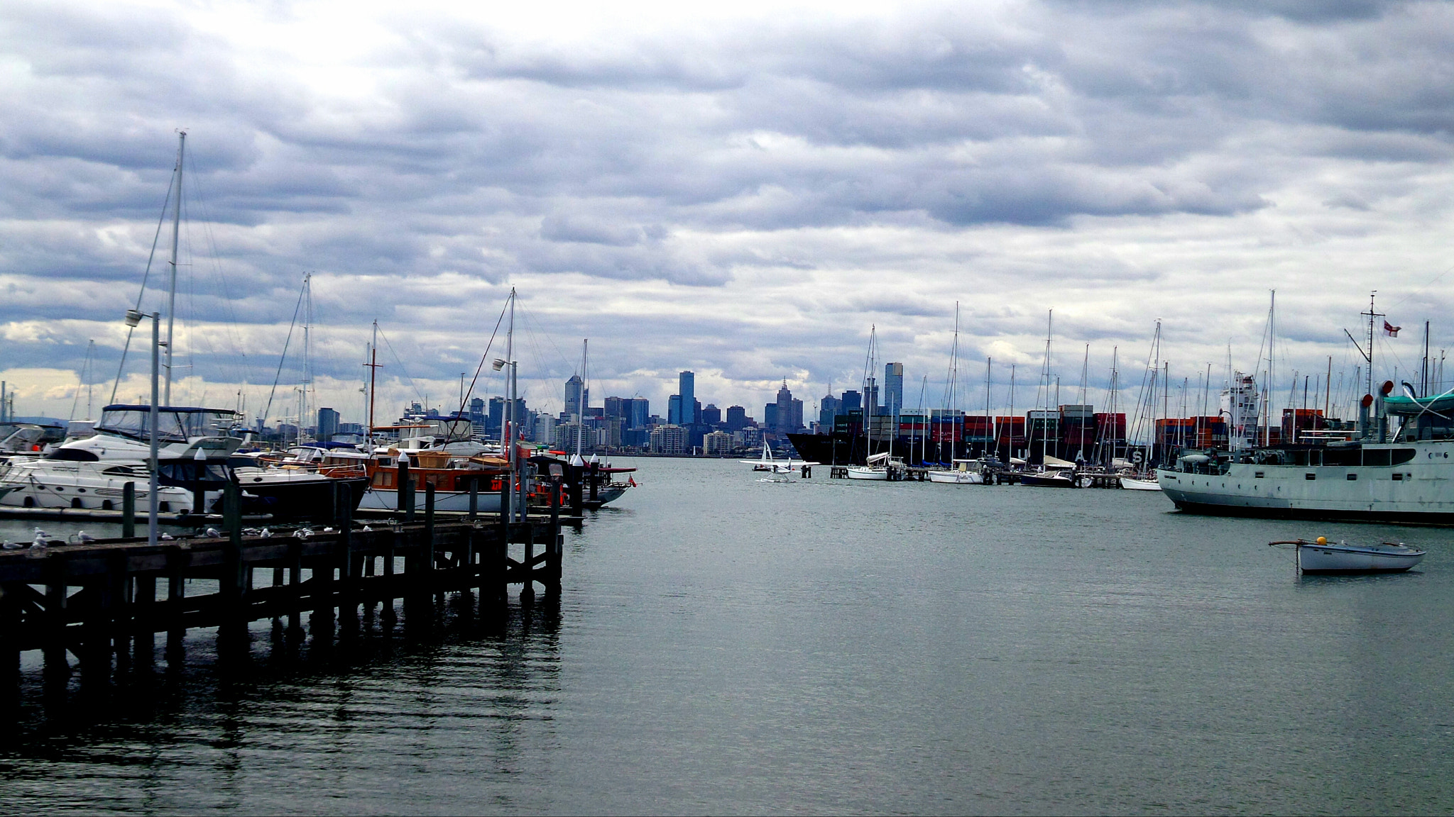 Samsung Galaxy S4 Zoom sample photo. Melbourne city skyline photography