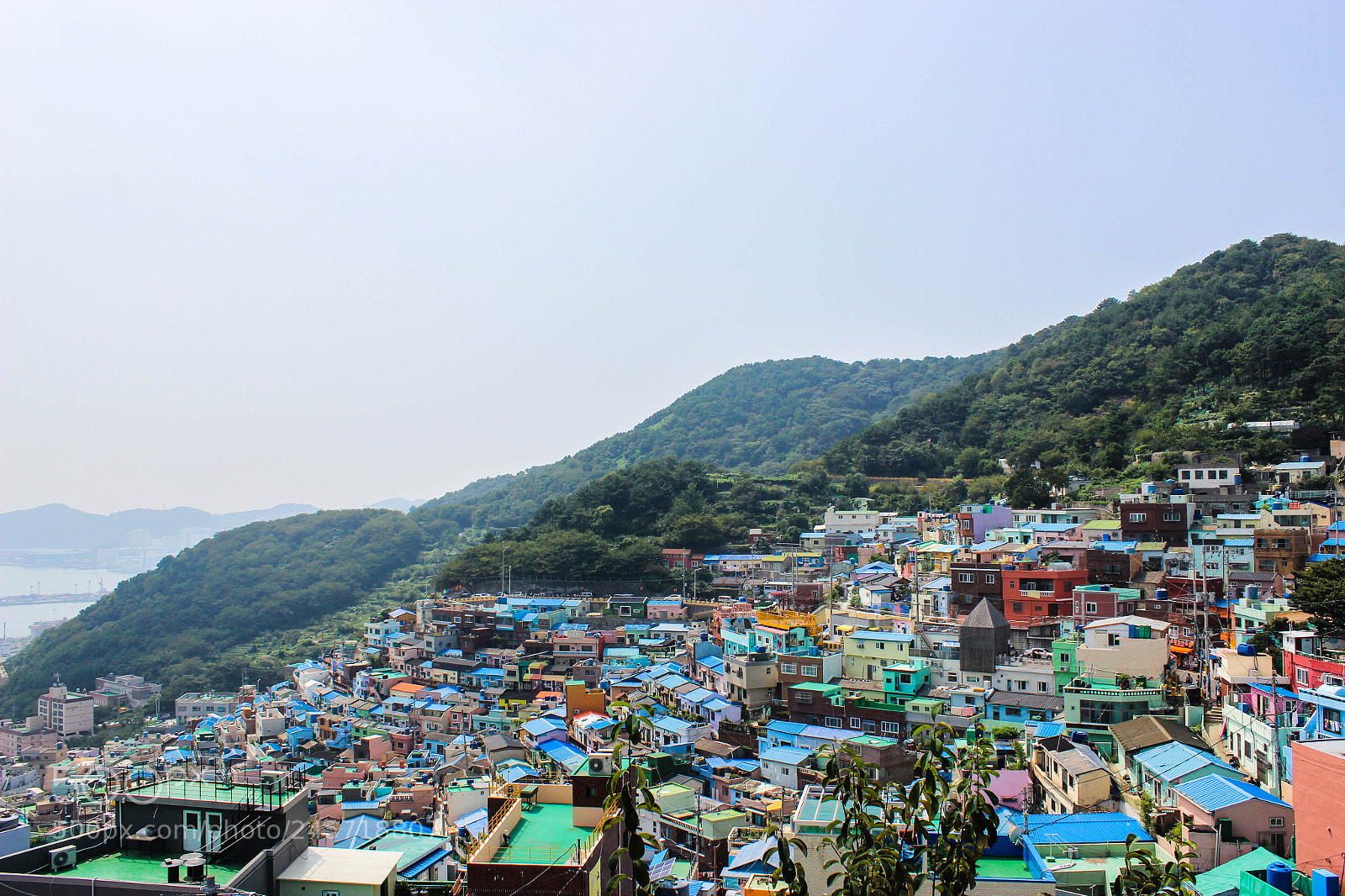 Canon EOS 600D (Rebel EOS T3i / EOS Kiss X5) sample photo. Gamcheon cultural village view photography