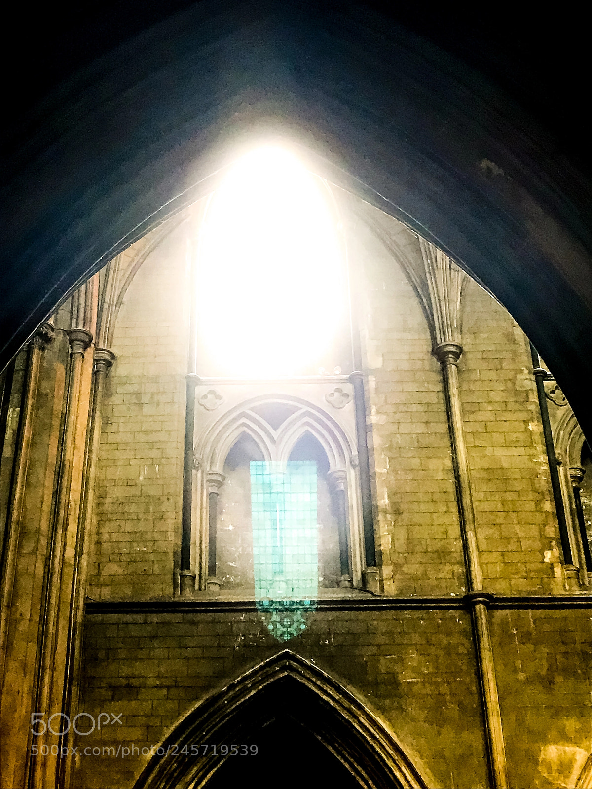 Apple iPhone 7 sample photo. Cathedral window photography