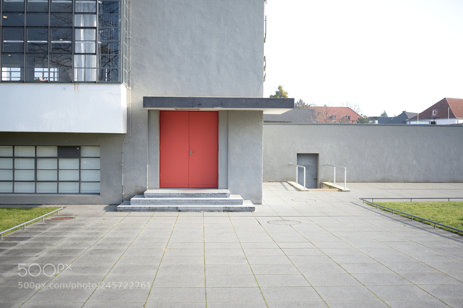 Nikon D3400 sample photo. Red door photography