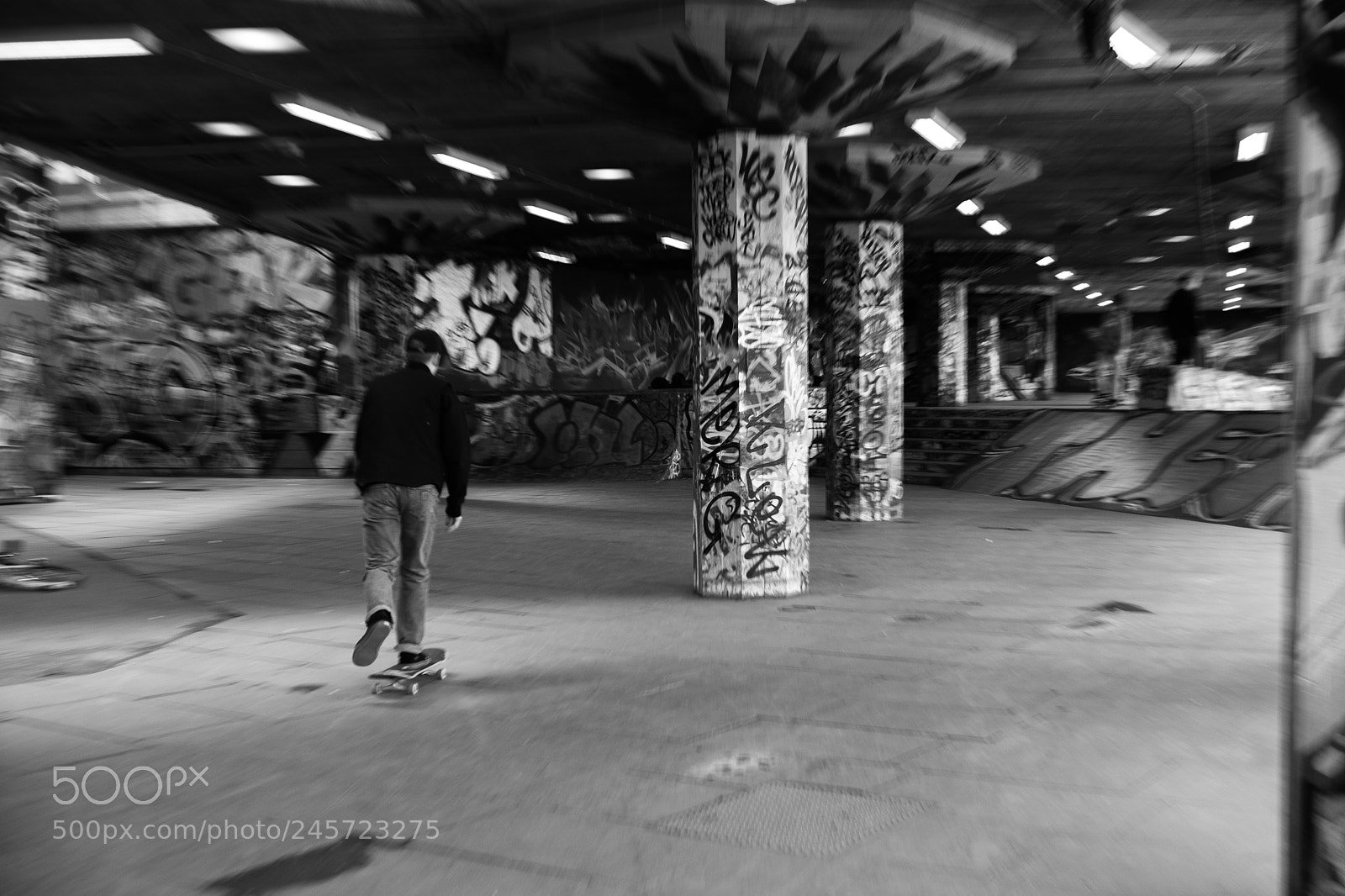 Fujifilm X-T10 sample photo. Skater photography
