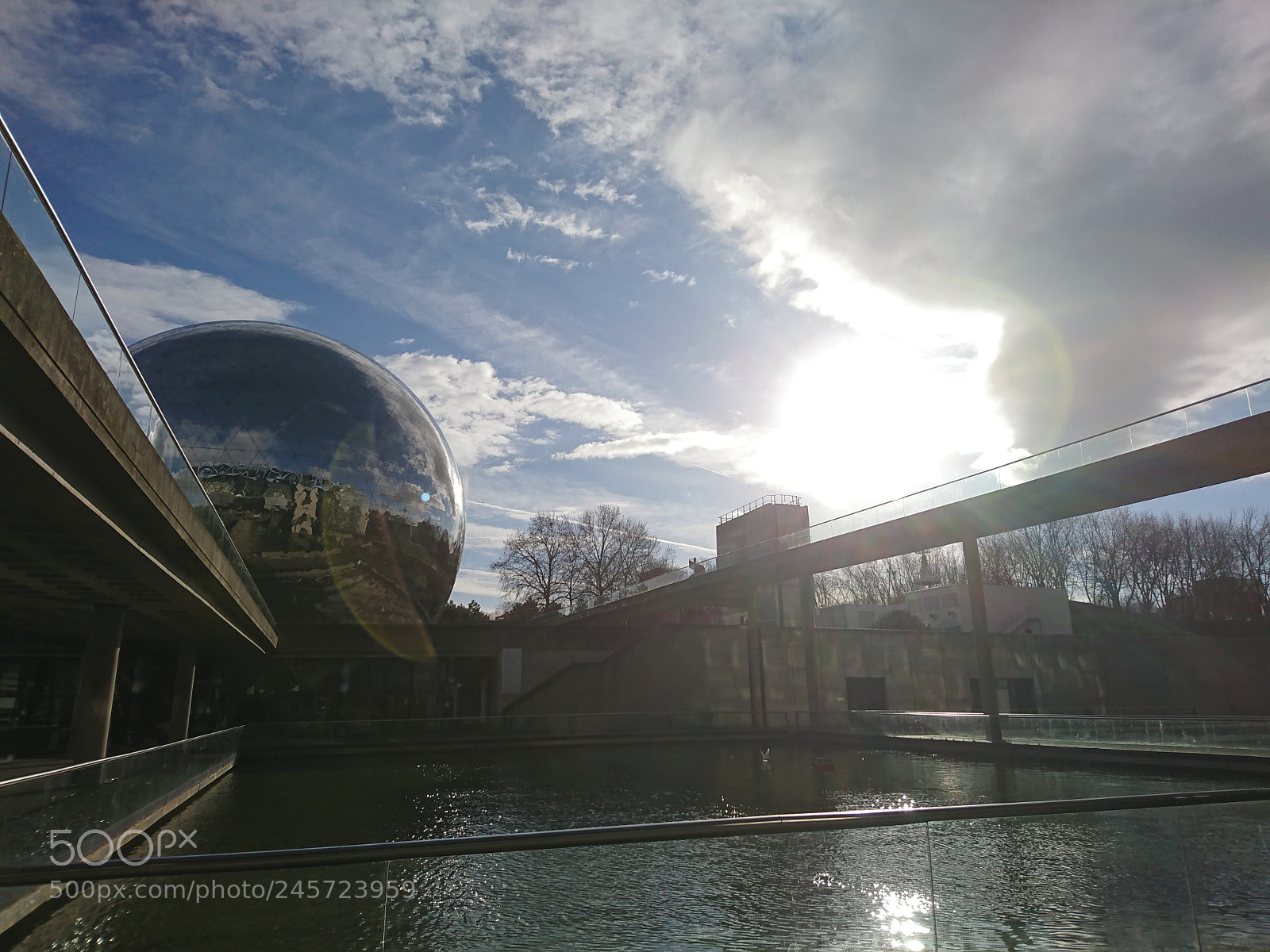 Sony Xperia XZ sample photo. La cit des sciences photography