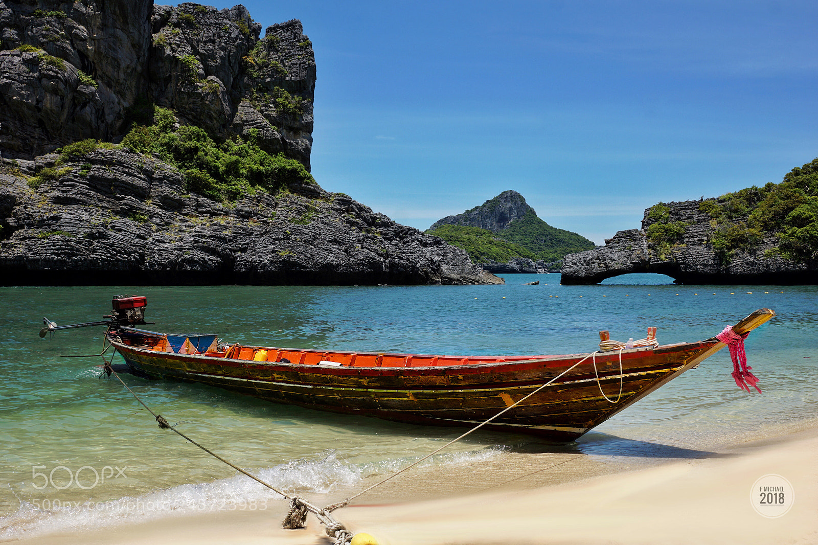 Sony Alpha NEX-7 sample photo. Long tail boat photography