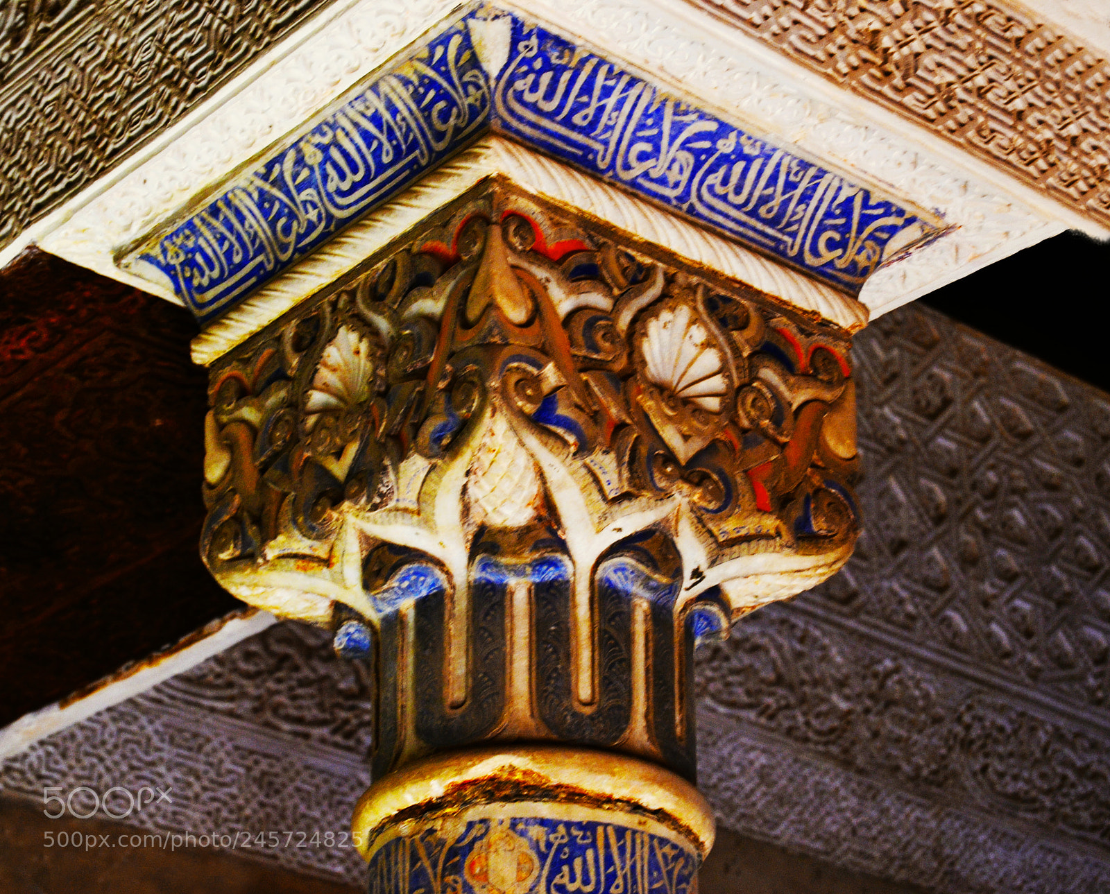 Nikon D3100 sample photo. Capitel columna. la alhambra photography