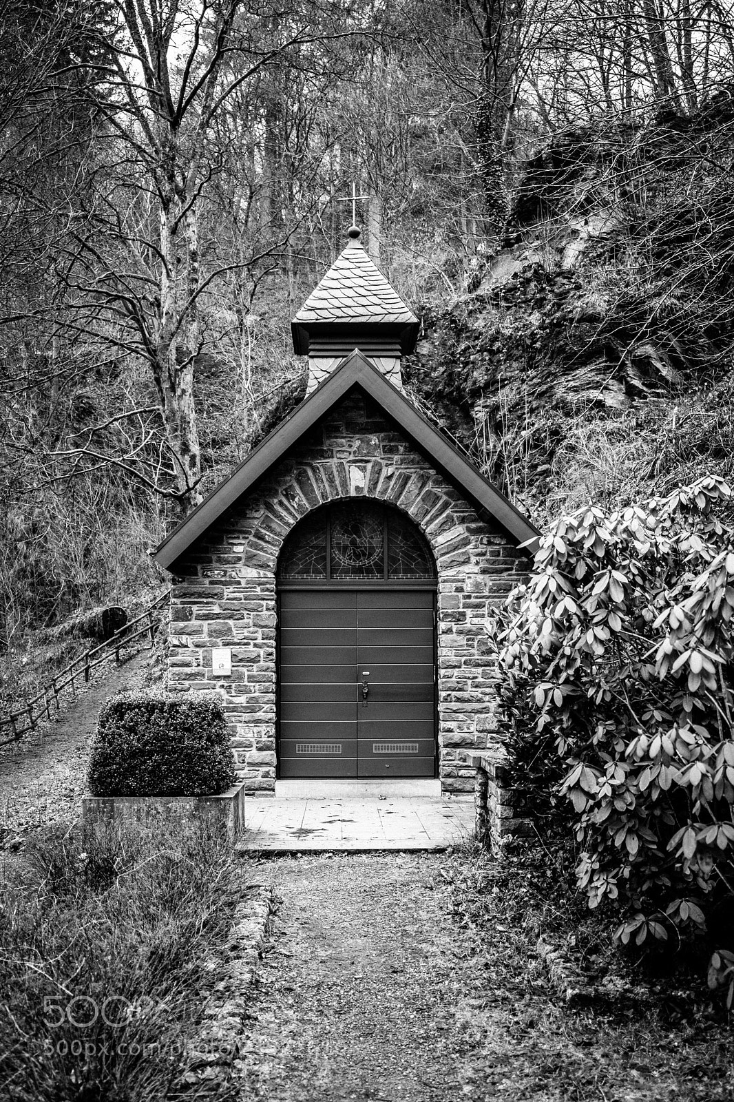 Fujifilm X-T20 sample photo. Kapelle b&w photography