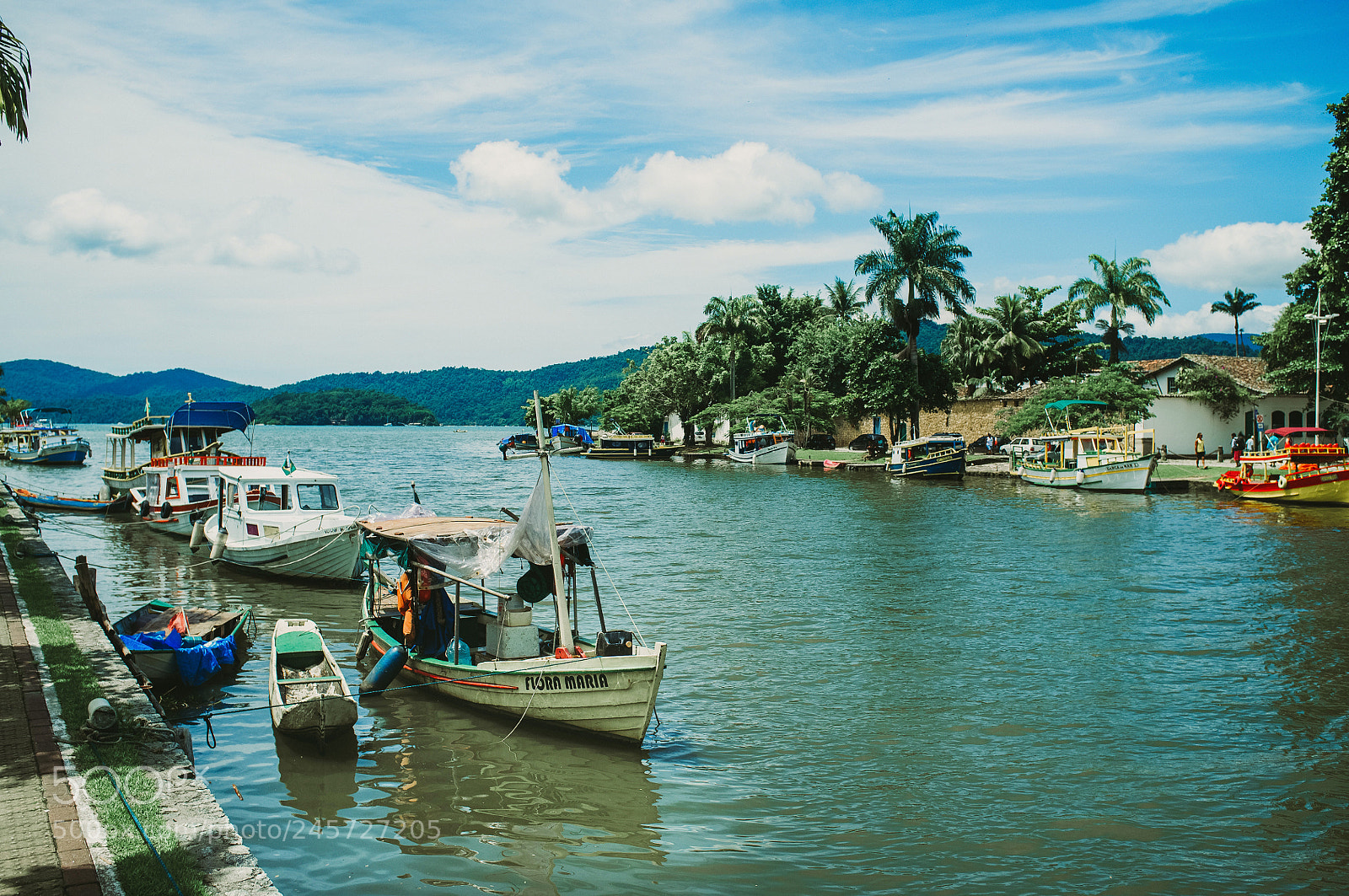 Fujifilm FinePix X100 sample photo. Parati - rio de photography