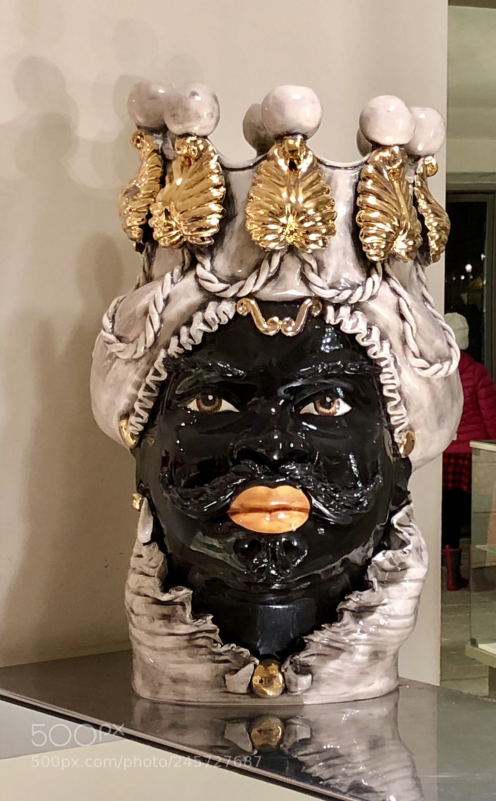 Apple iPhone 8 sample photo. Vitrine de venise 2018 photography