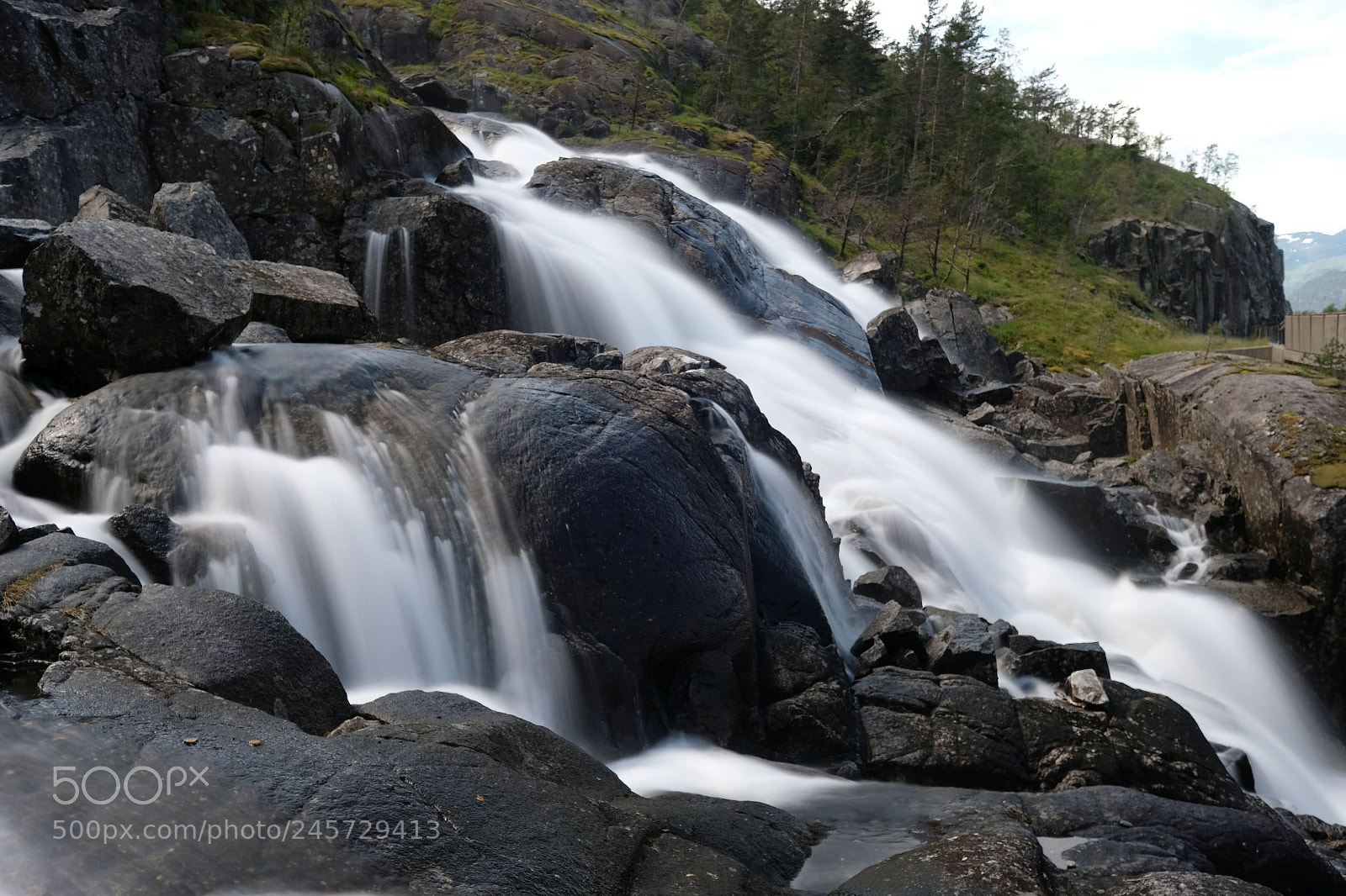 Fujifilm X-T2 sample photo. Latefossen photography