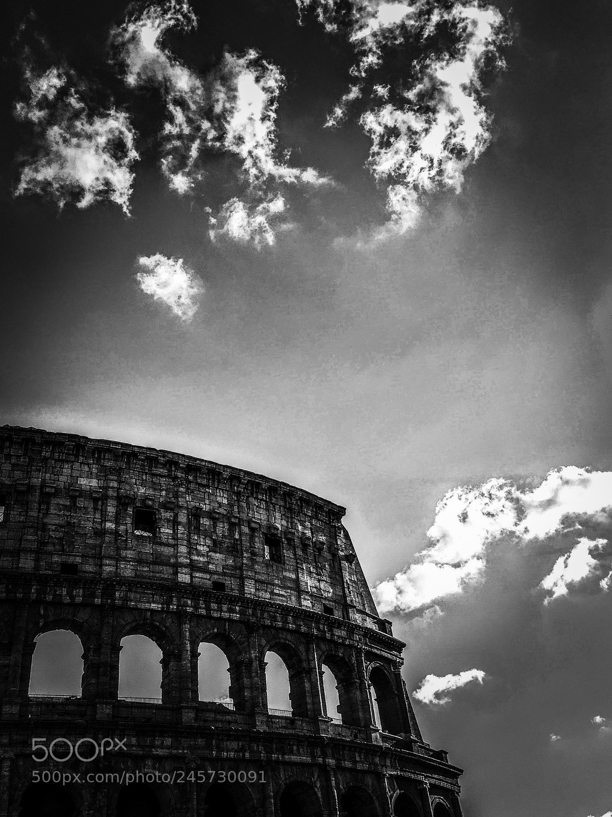 Apple iPhone SE sample photo. Colosseum photography