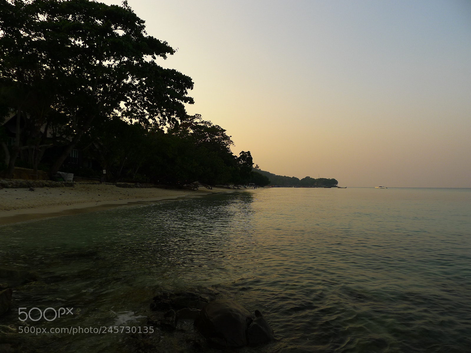 Panasonic Lumix DMC-LX5 sample photo. Phuket photography