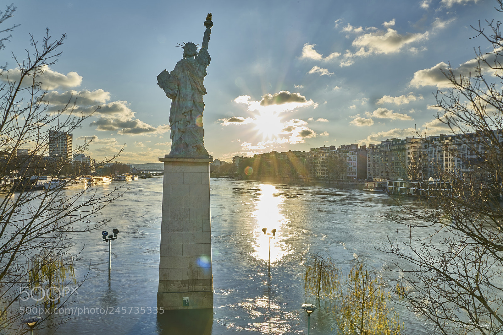Sony a7R II sample photo. Flood seine river photography