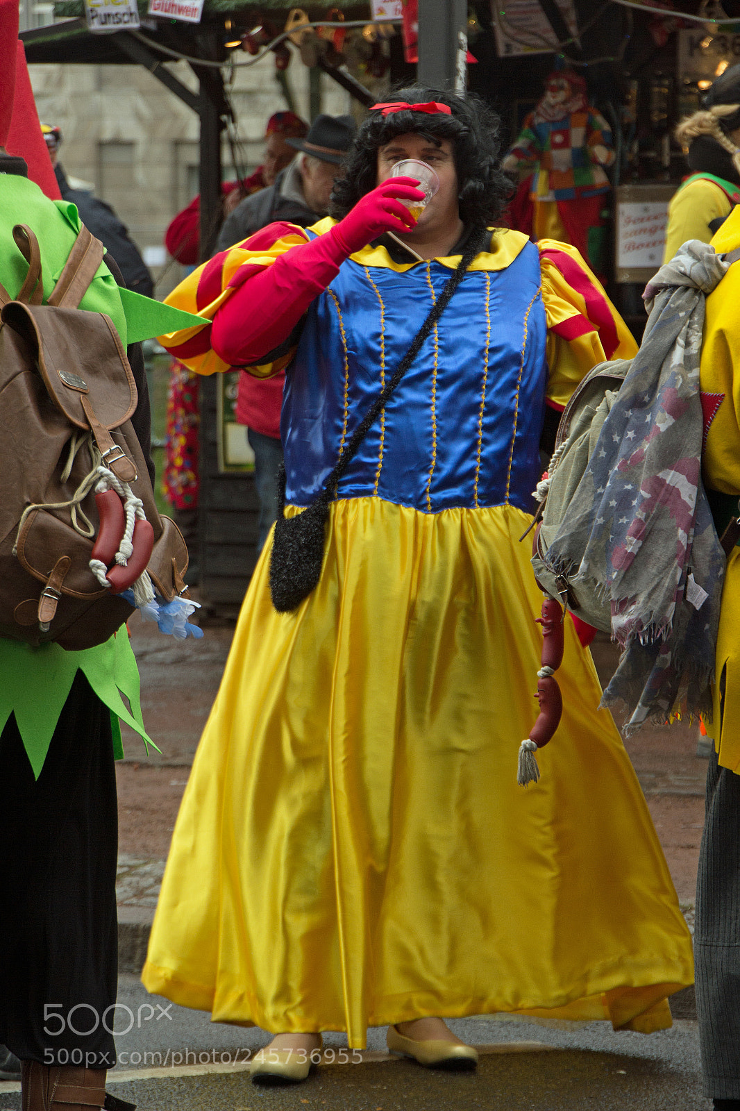 Canon EOS 60D sample photo. No apple (juice) photography