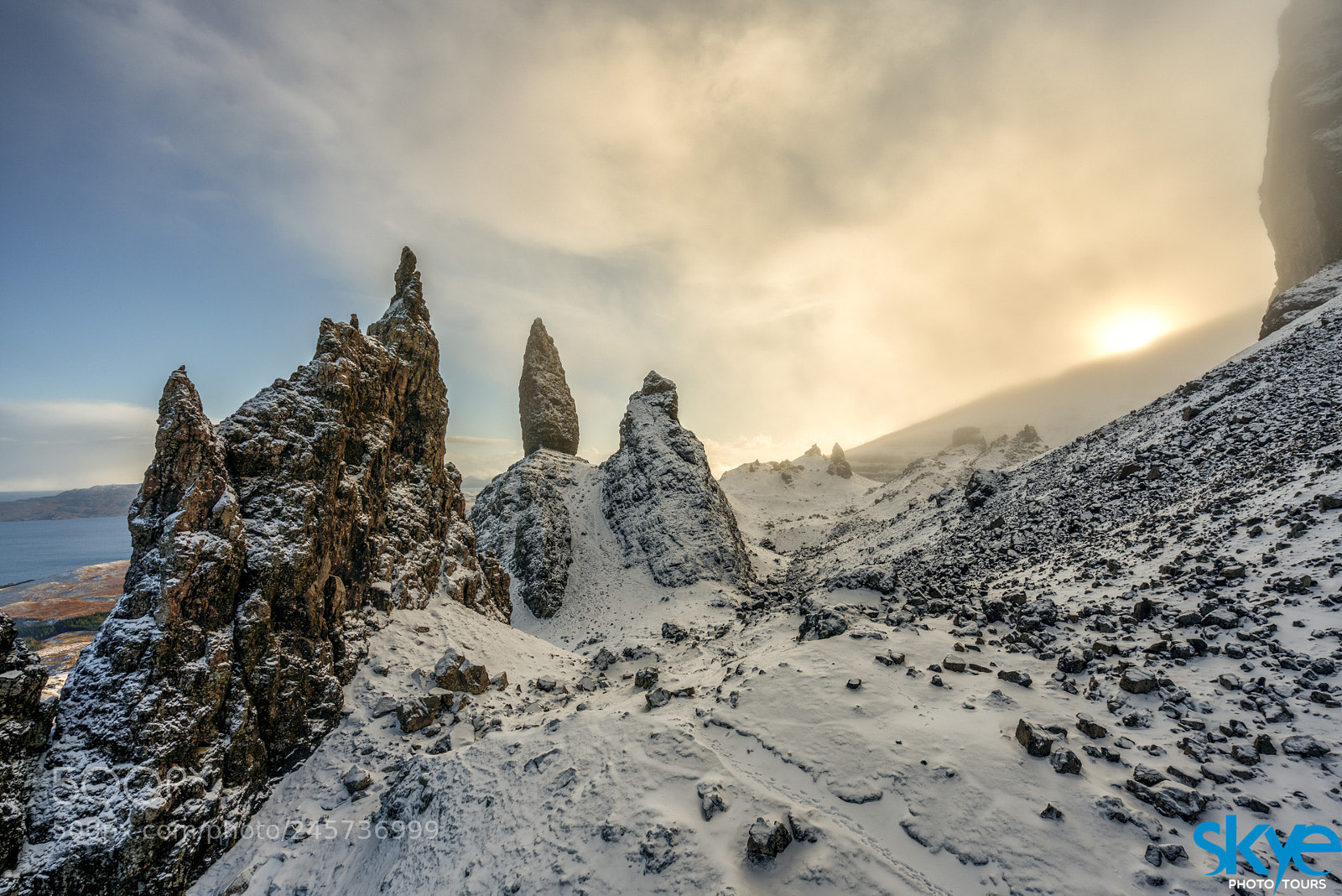 Sony a7R II sample photo. Lighting up the storr photography