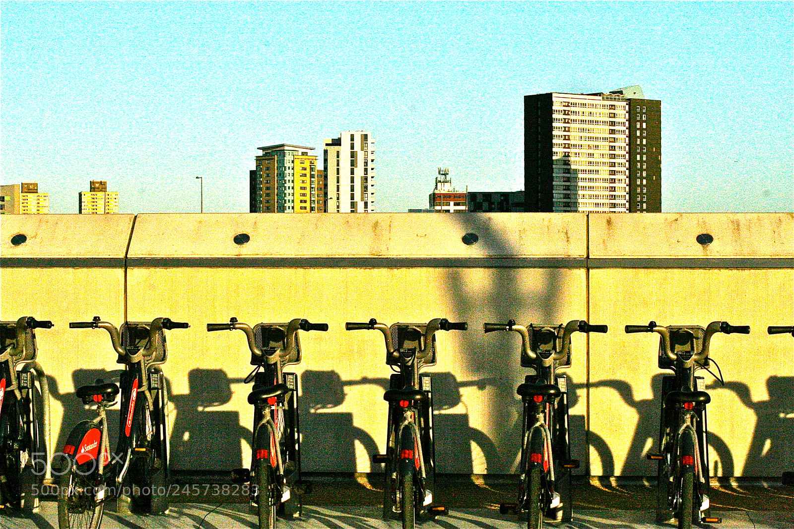 Canon EOS 30D sample photo. Yellow wall photography