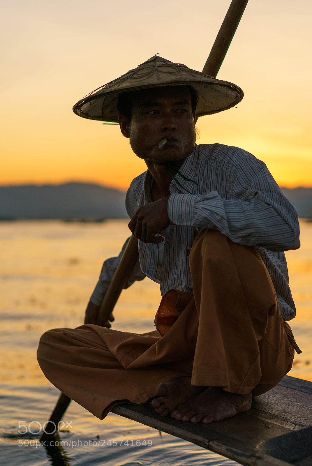 Sony a7R II sample photo. Burmese fisherman photography