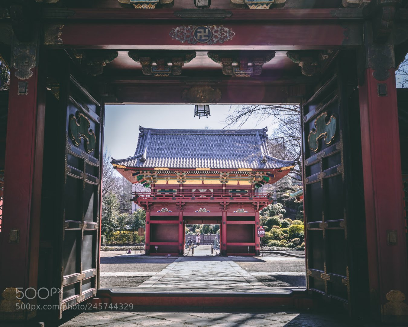 Canon EOS M5 sample photo. Nezu shrine, tokyo photography