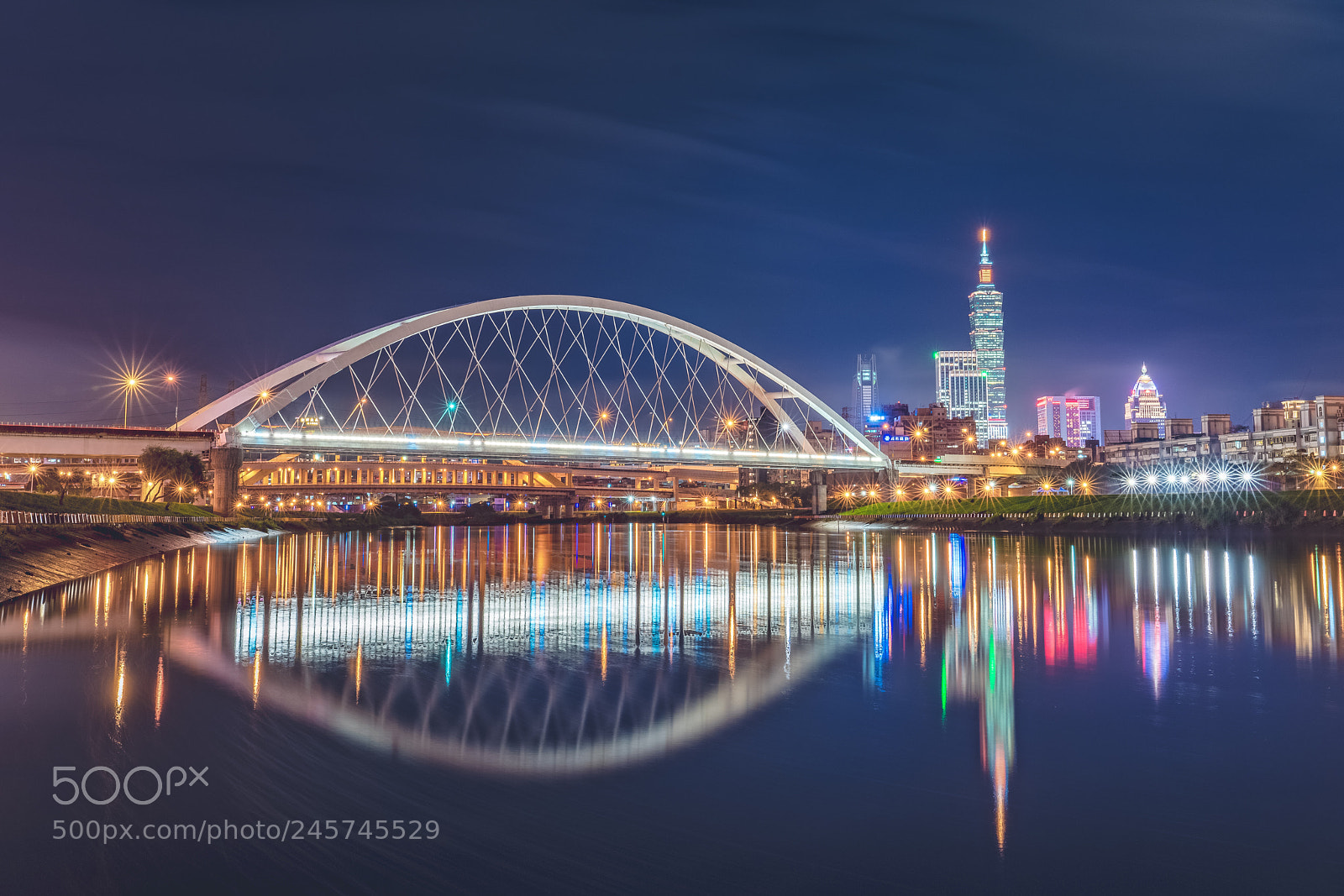 Sony a7R II sample photo. City light at night photography