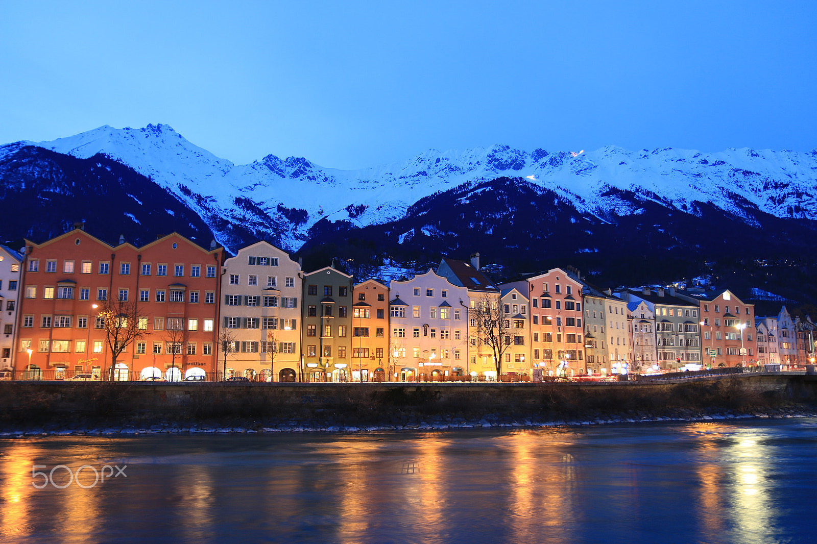 Canon EF-S 17-55mm F2.8 IS USM sample photo. Innsbruck, austria photography