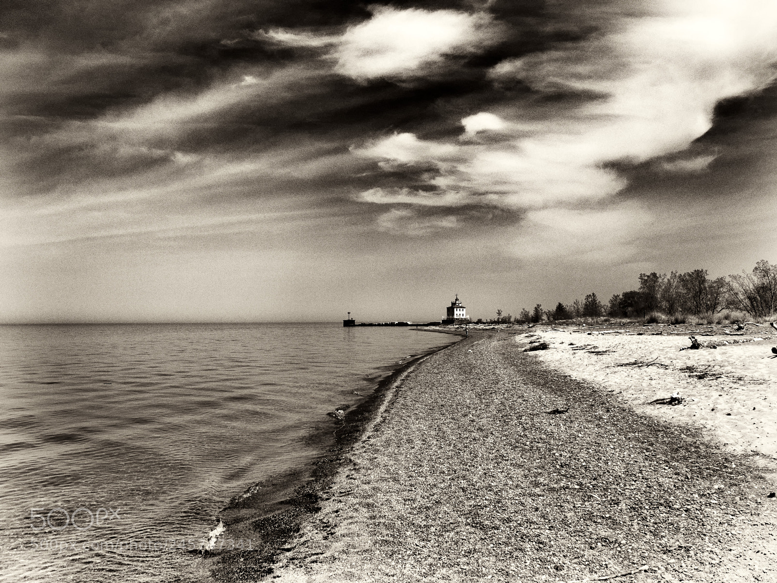 Olympus OM-D E-M5 sample photo. On the shore photography