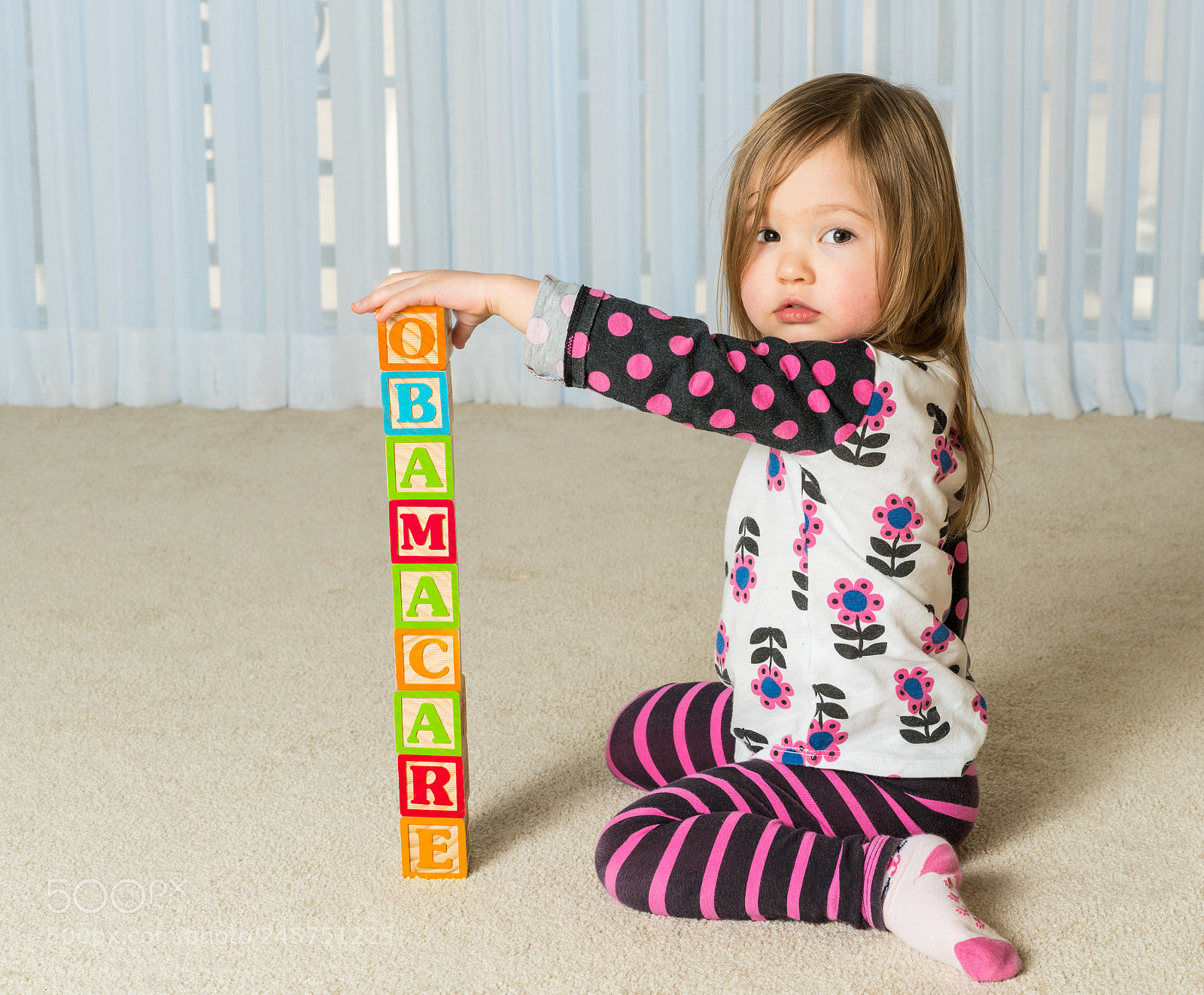 Sony a7R II sample photo. Young girl creating obamacare photography