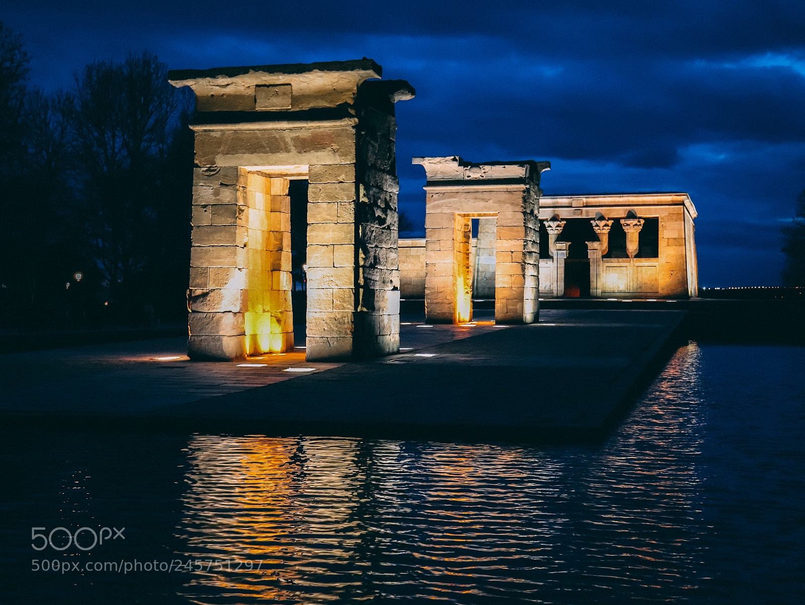 Canon EOS 77D (EOS 9000D / EOS 770D) sample photo. Temple of debog, madrid. photography
