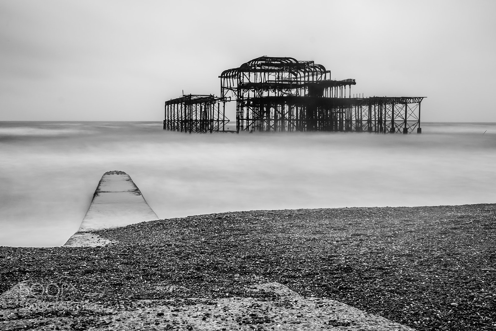 Fujifilm X-E2 sample photo. Brighton west pier photography