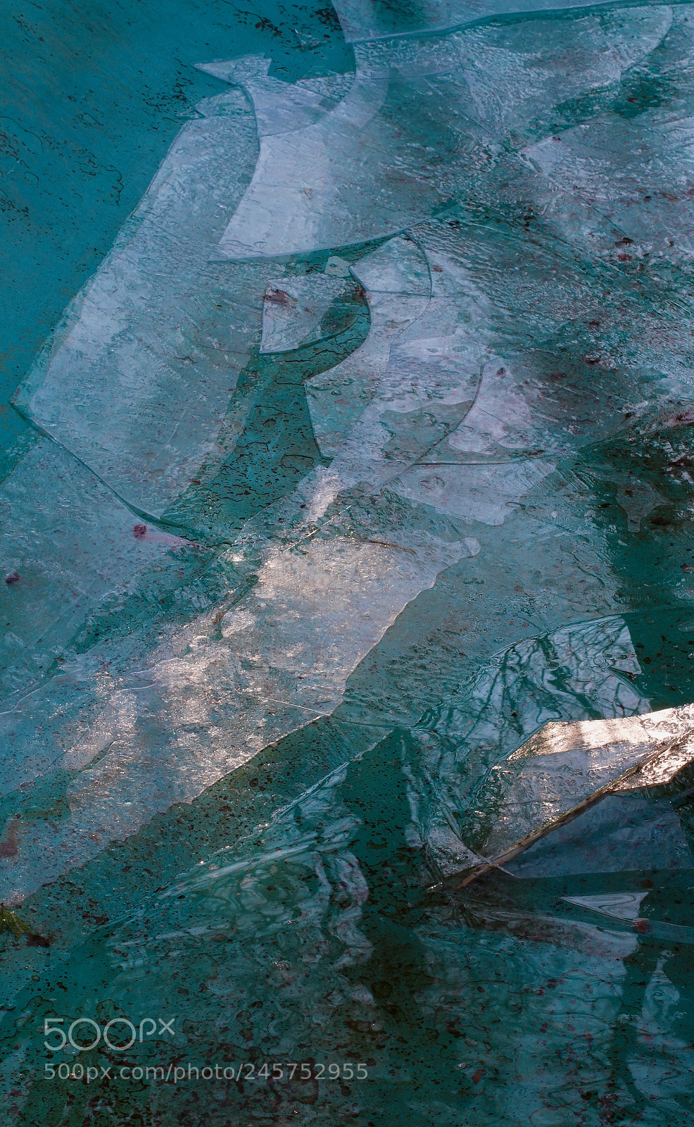 Canon EOS 700D (EOS Rebel T5i / EOS Kiss X7i) sample photo. Ice reflections photography