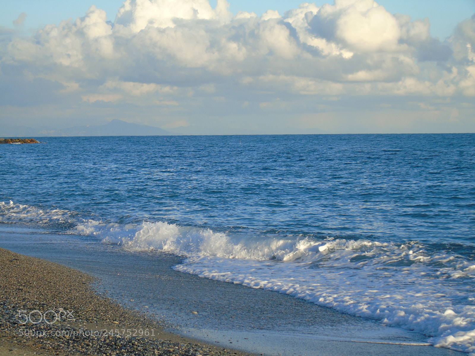 Sony Cyber-shot DSC-H400 sample photo. Beach photography