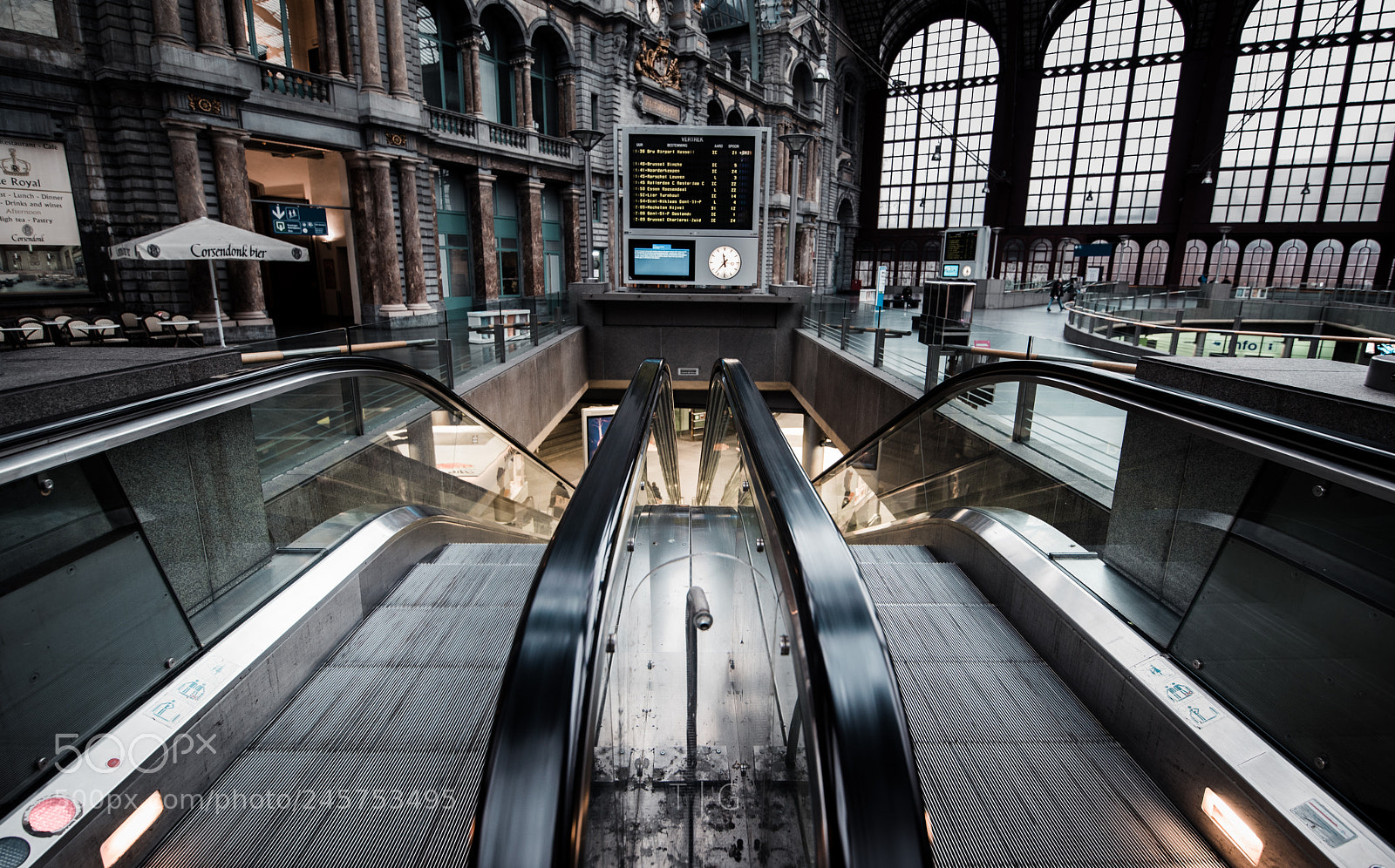 Nikon D810 sample photo. Underground photography
