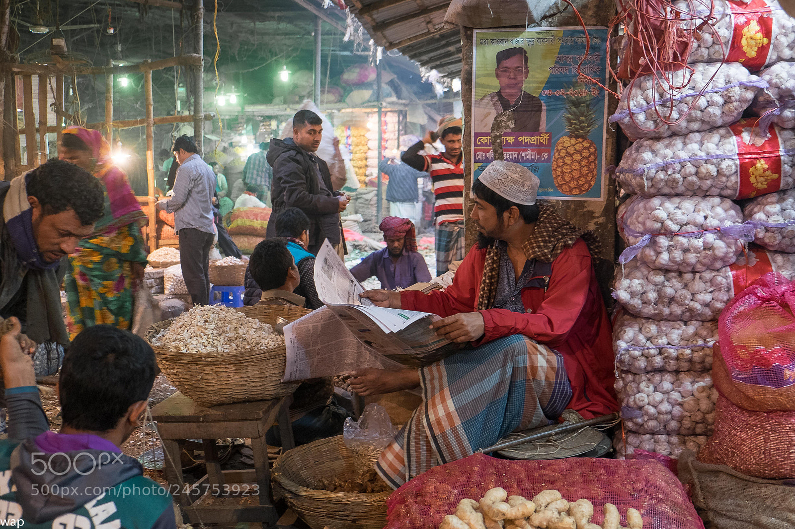 Fujifilm X-T1 sample photo. Wholesale market photography