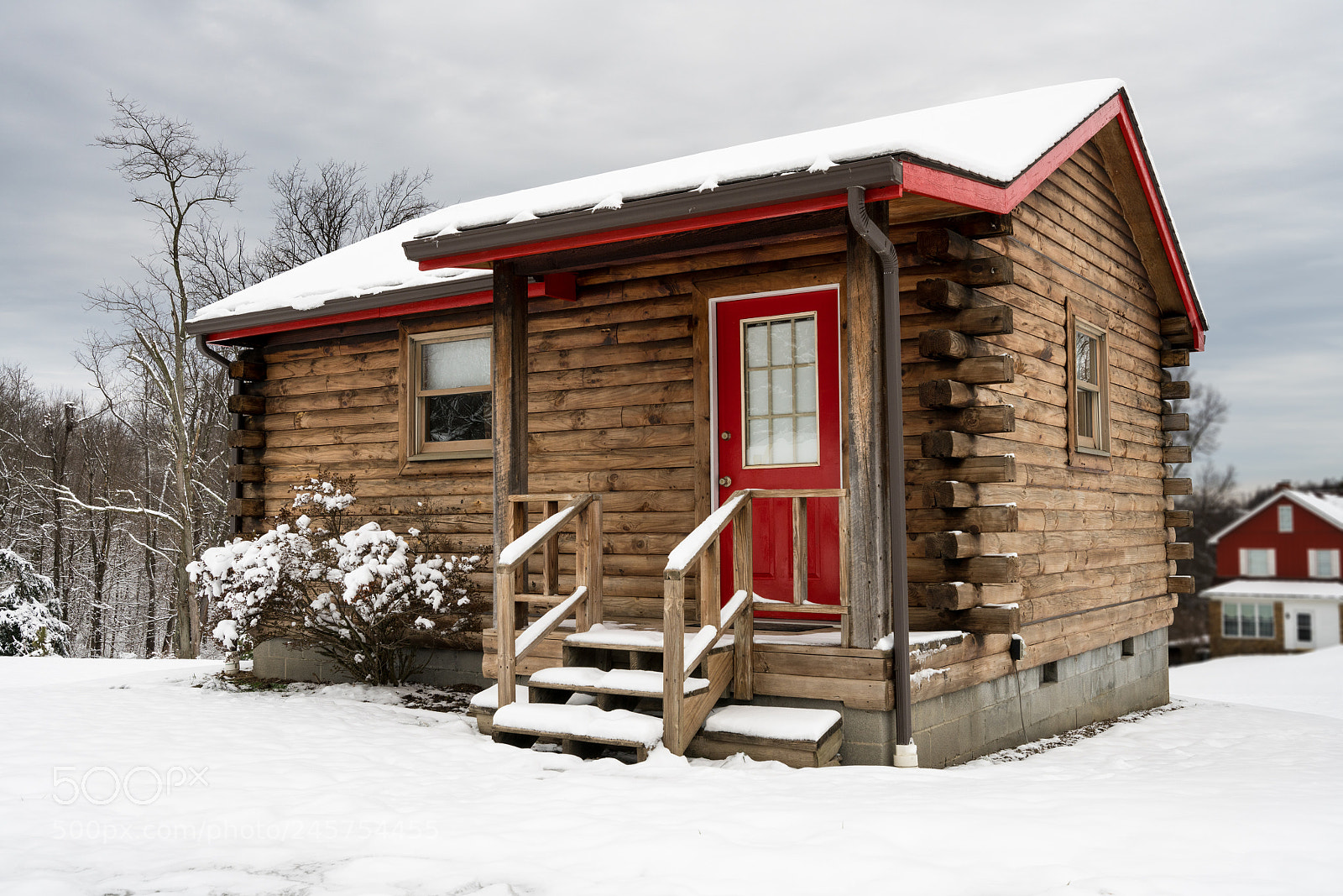 Sony a7R II sample photo. Small one roomed log photography