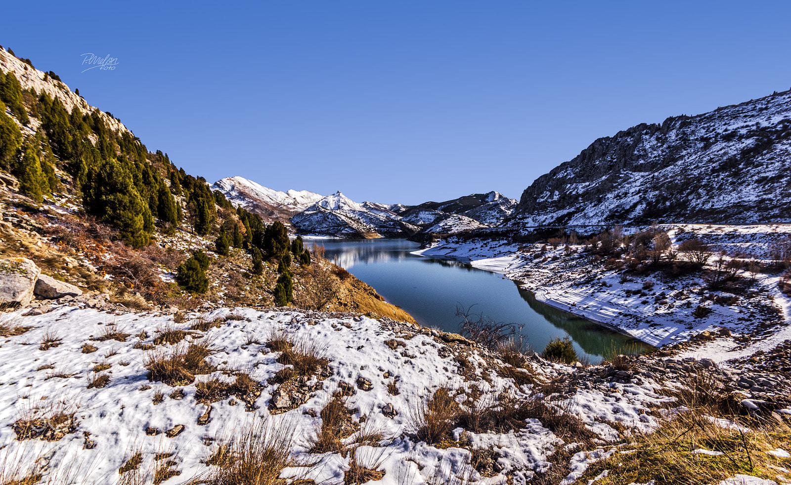Sony SLT-A68 sample photo. Embalse de barrios de photography