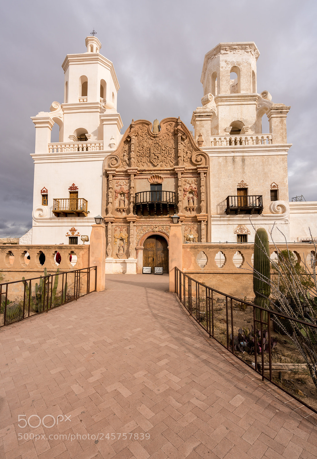 Sony a7R II sample photo. San xavier del bac photography