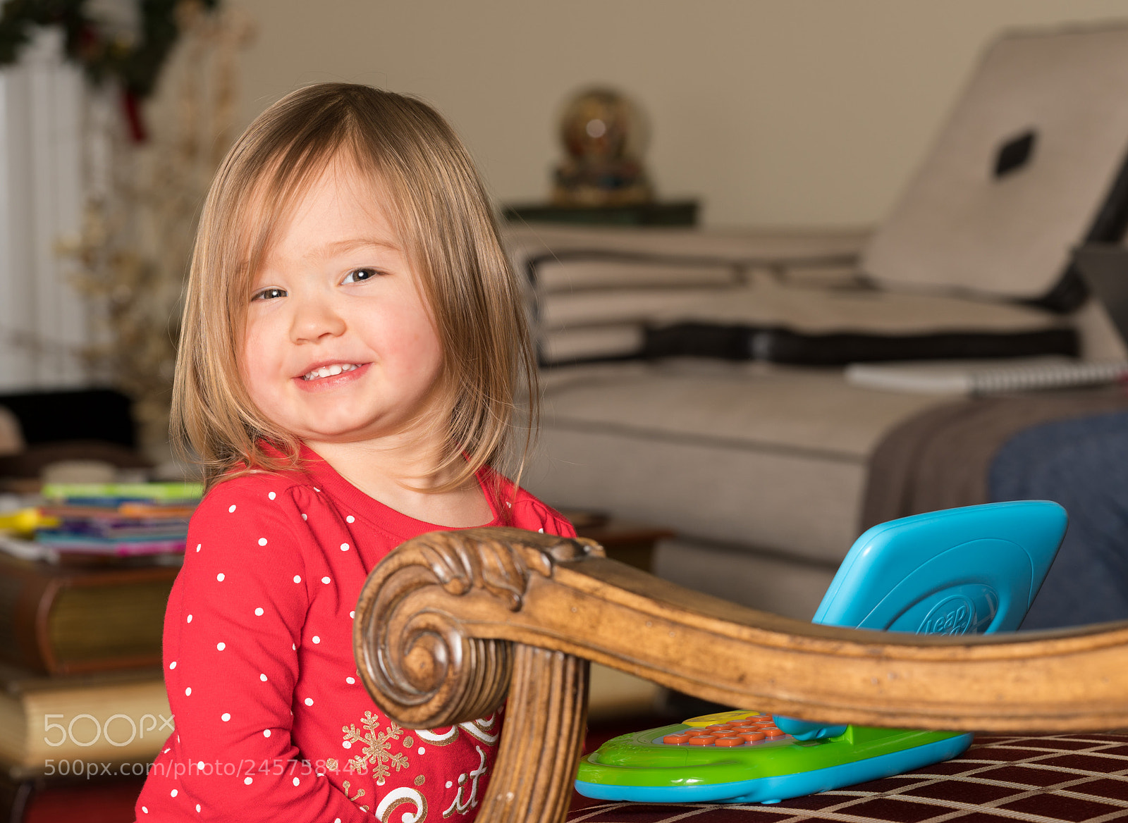 Sony a7R II sample photo. Young girl toddler playing photography