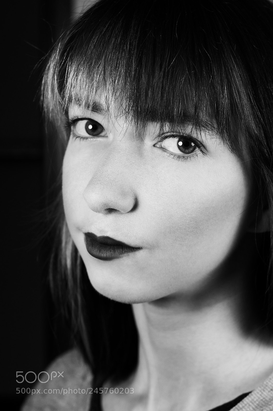 Canon EOS 600D (Rebel EOS T3i / EOS Kiss X5) sample photo. Selfportrait - black and photography